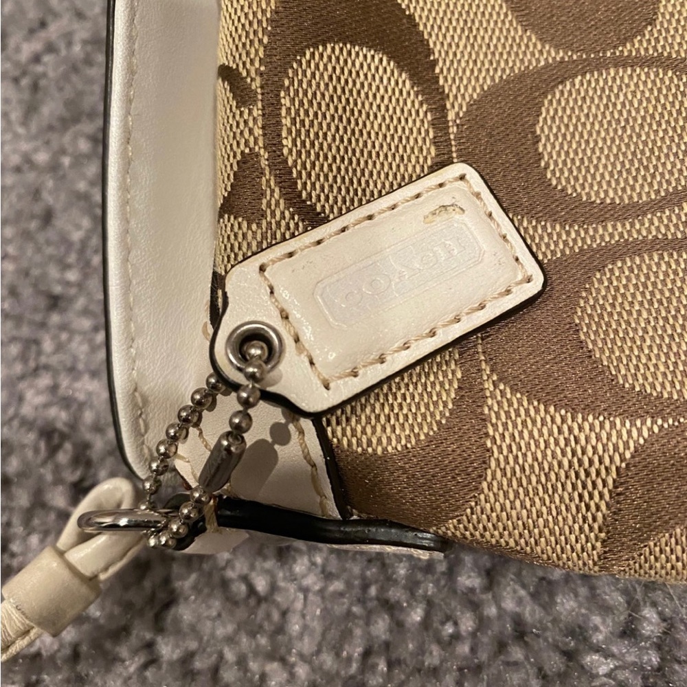 Coach Purse - Picture 4 of 5
